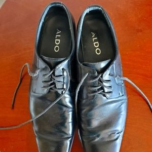ALDO BLACK DRESS SHOES
